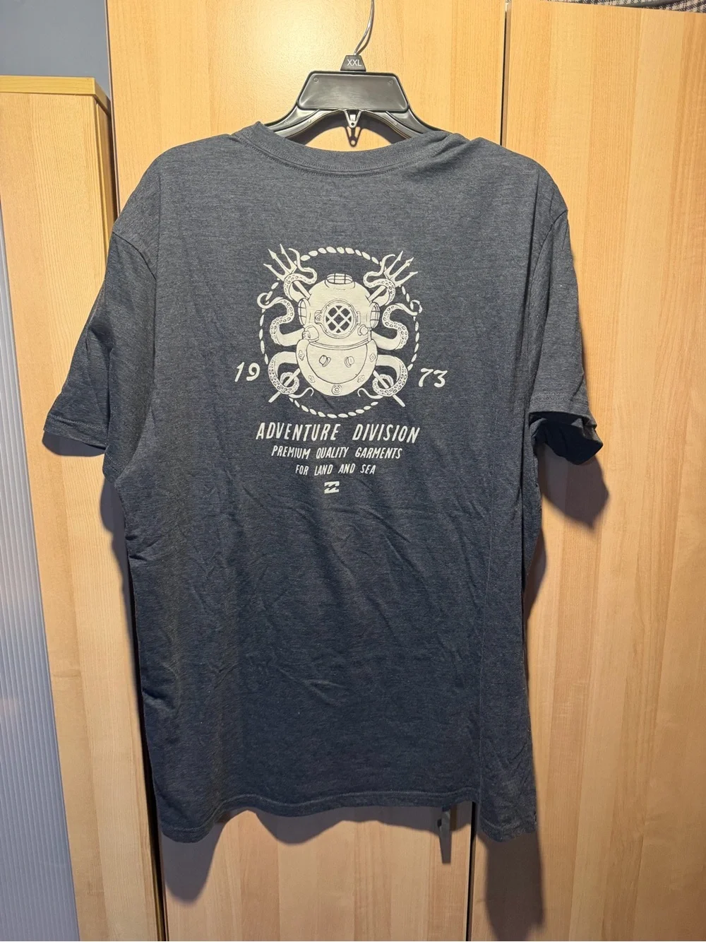 Billabong Men's Dark Blue Crewneck Tee with Small White Chest Graphic - Picture 2 of 3